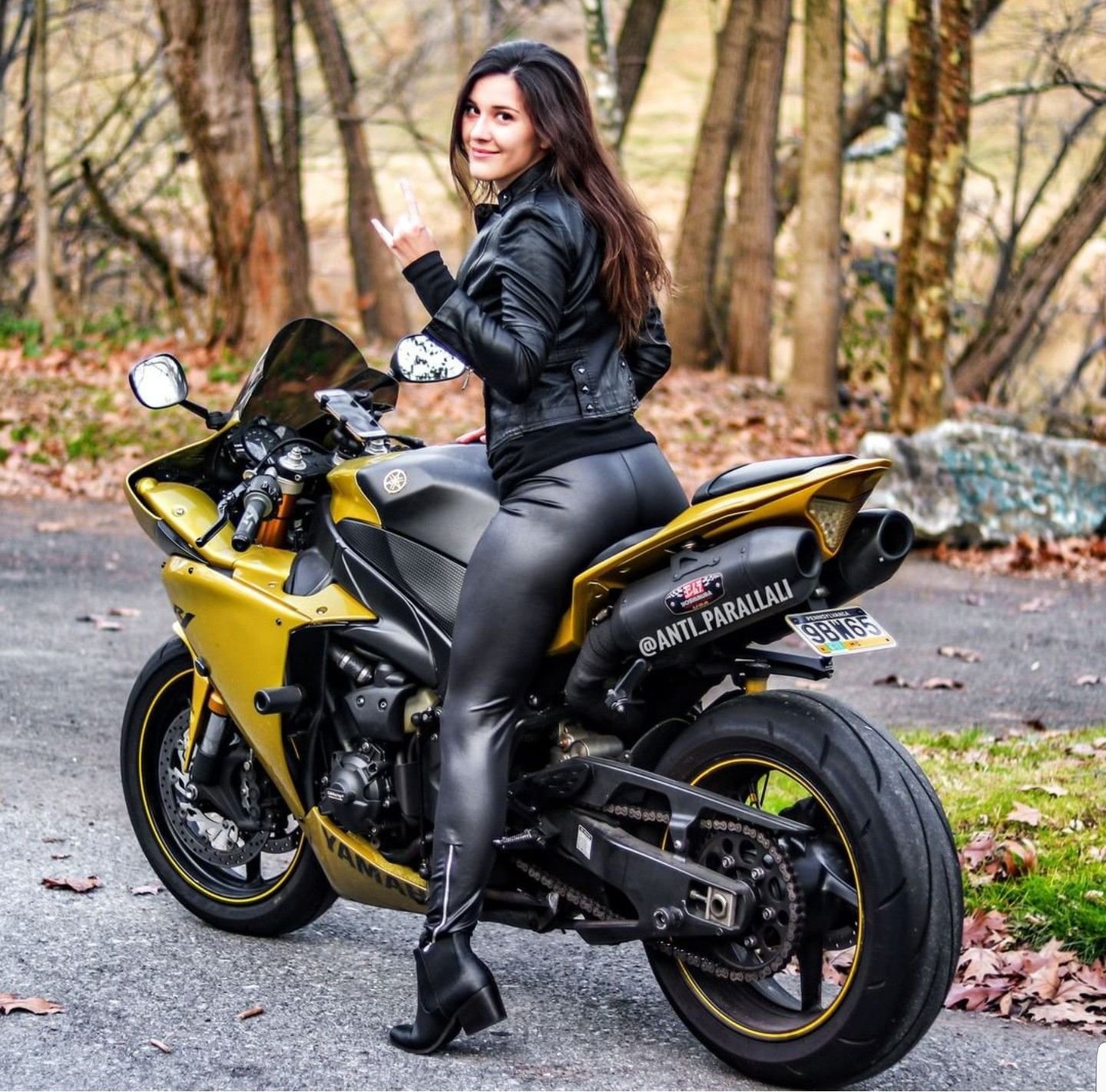 Sexy girl Brunettes on a motorcycle in Deyan