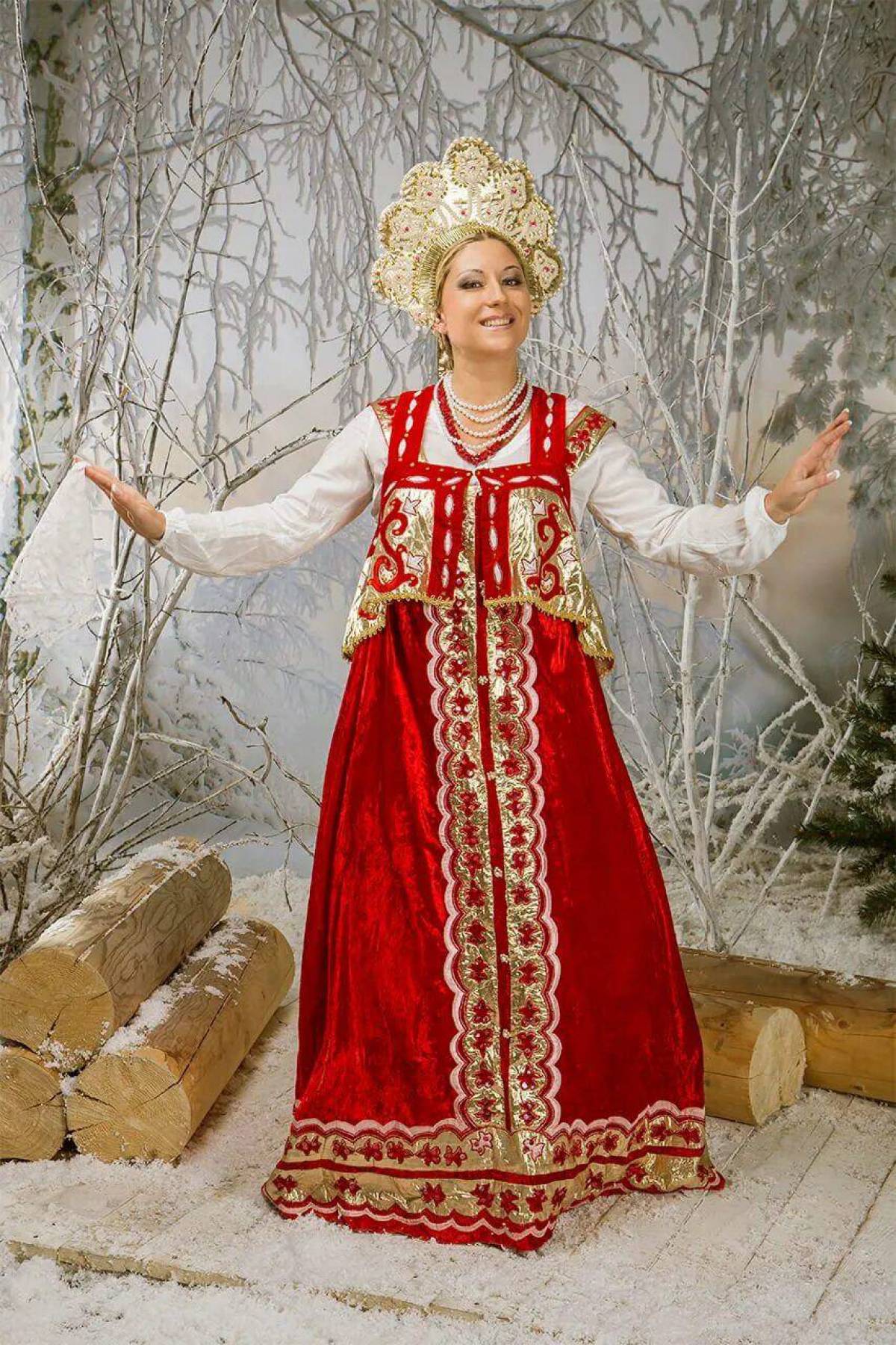 Girls in Slavic costumes in Deyan